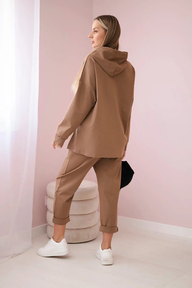 Komplet Punto Milano Winter bluza z kapturem + spodnie , Camelowy uniwersalny , Komplety , IT , 29775_2_98d23575-3df5-47ce-b6bc-6d5857dd4f70 , 7036T Komplety Odzież Damska Wszystkie Produkty