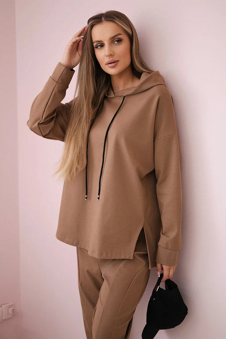 Komplet Punto Milano Winter bluza z kapturem + spodnie , Camelowy uniwersalny , Komplety , IT , 29775_4_835c902e-7f0c-43b8-8632-e778e0198105 , 7036T Komplety Odzież Damska Wszystkie Produkty