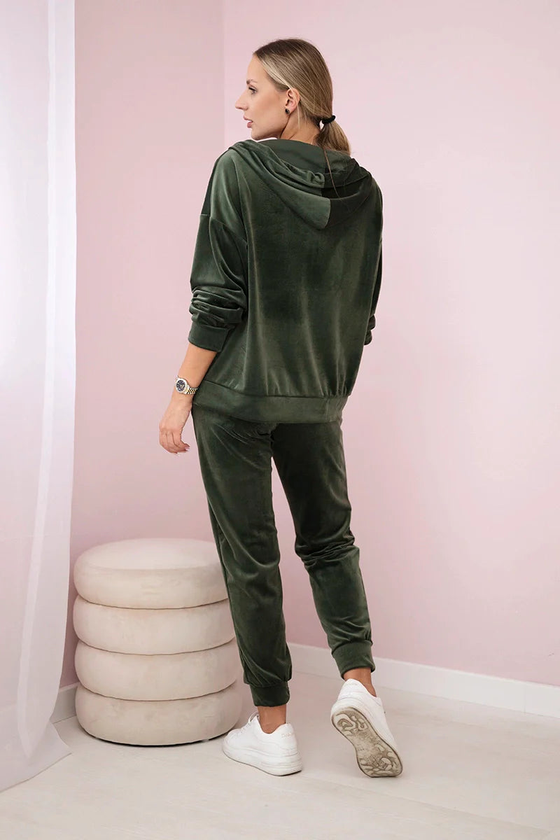 Komplet welurowy bluza z kapturem + spodnie , Khaki uniwersalny , Komplety , IT , 29916_2_c1c15542-01b2-44ed-bec4-67beaee26927 , 6106 Komplety Odzież Damska Wszystkie Produkty