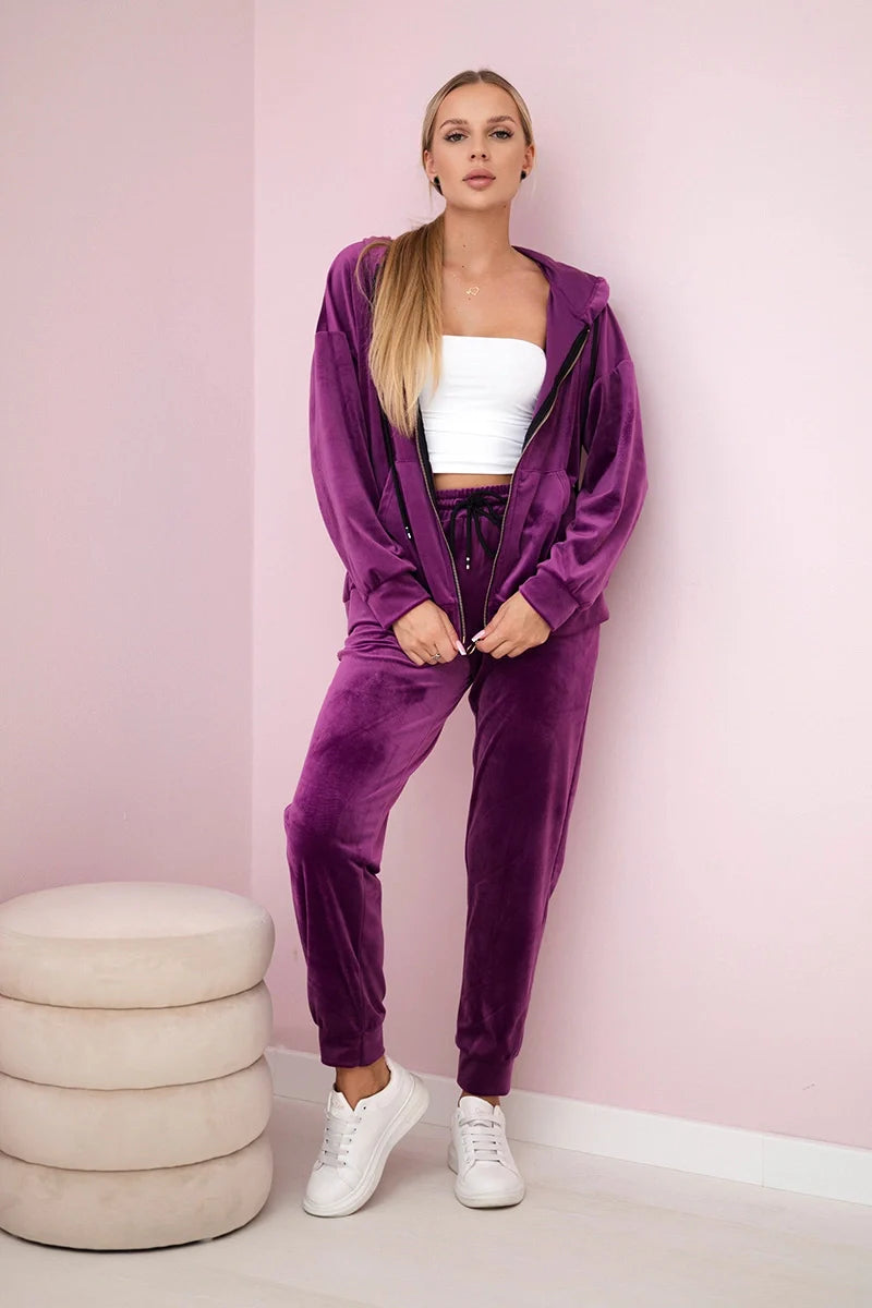 Komplet welurowy bluza z kapturem + spodnie , Ciemny Fioletowy uniwersalny , Komplety , IT , 29925_1_d0f5e98f-94c7-4600-b3d7-bc5a137fa3c7 , 6106 Komplety Odzież Damska Wszystkie Produkty