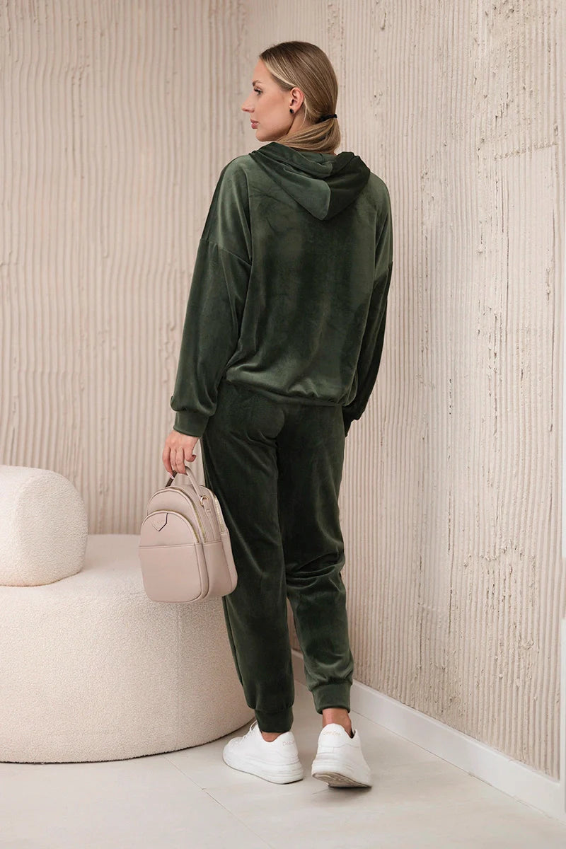 Komplet welurowy bluza kangurka + spodnie , khaki uniwersalny , Komplety , IT , 29956_2_d0123011-169f-4ff9-baee-4f33796ff9d6 , 5629Q Komplety Odzież Damska Wszystkie Produkty