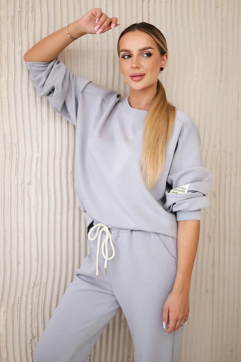 Komplet bluza + spodnie masełko , szary uniwersalny , Komplety , IT , 30138_4_126e3819-a91f-444e-83db-82e5b8ad272c , 7065P Komplety Odzież Damska Wszystkie Produkty