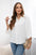 Bluzka oversize zapinana na guziki , Ecru Uniwersalny , Bluzki , IT , pol_pl_Bluzka-oversize-zapinana-na-guziki-ecru-28225_1 , Bluzki Discount-30-c IT-18 Jesien Moda Włoska Nowości Odzież Damska Rabat20 Wszystkie Produkty