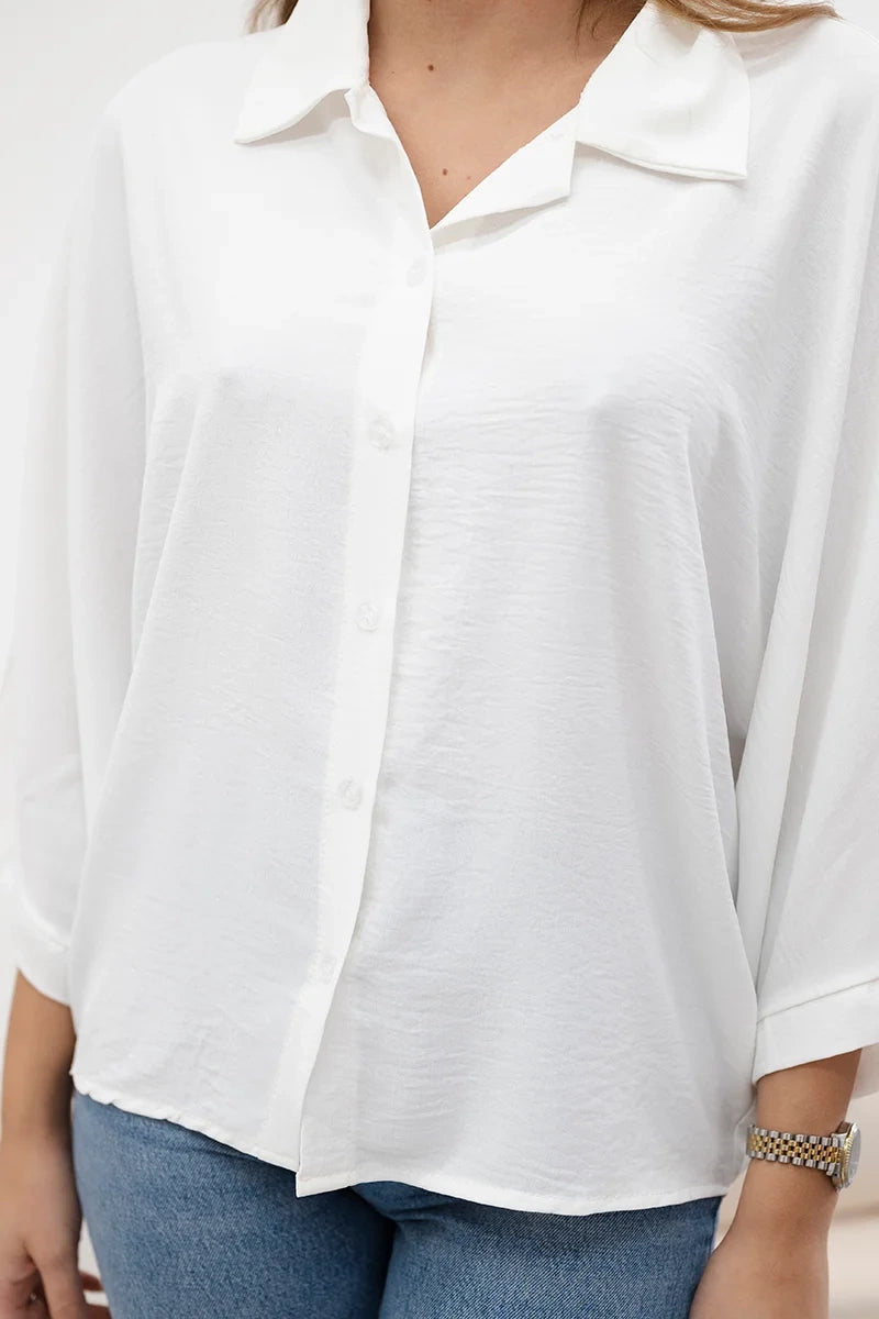 Bluzka oversize zapinana na guziki , Ecru Uniwersalny , Bluzki , IT , pol_pl_Bluzka-oversize-zapinana-na-guziki-ecru-28225_3 , Bluzki Discount-30-c IT-18 Jesien Moda Włoska Nowości Odzież Damska Rabat20 Wszystkie Produkty