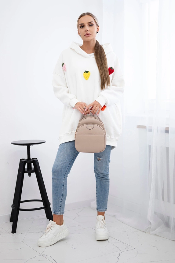 Bluza ocieplana z motywem truskawek , Ecru Uniwersalny , Bluzy , TR , pol_pm_Bluza-ocieplana-z-motywem_1 , 9629 Bluzy Discount-30 Live 15.11.2023 Odzież Damska Rabat20 Wszystkie Produkty