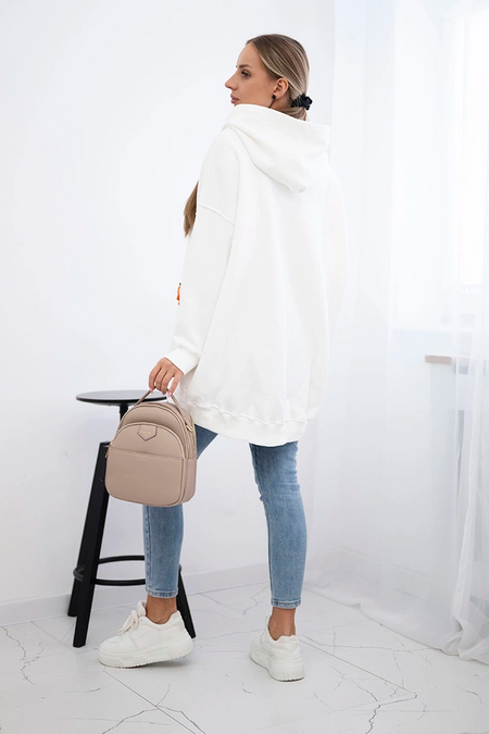 Bluza ocieplana z motywem truskawek , Ecru Uniwersalny , Bluzy , TR , pol_pm_Bluza-ocieplana-z-motywem_2 , 9629 Bluzy Discount-30 Live 15.11.2023 Odzież Damska Rabat20 Wszystkie Produkty