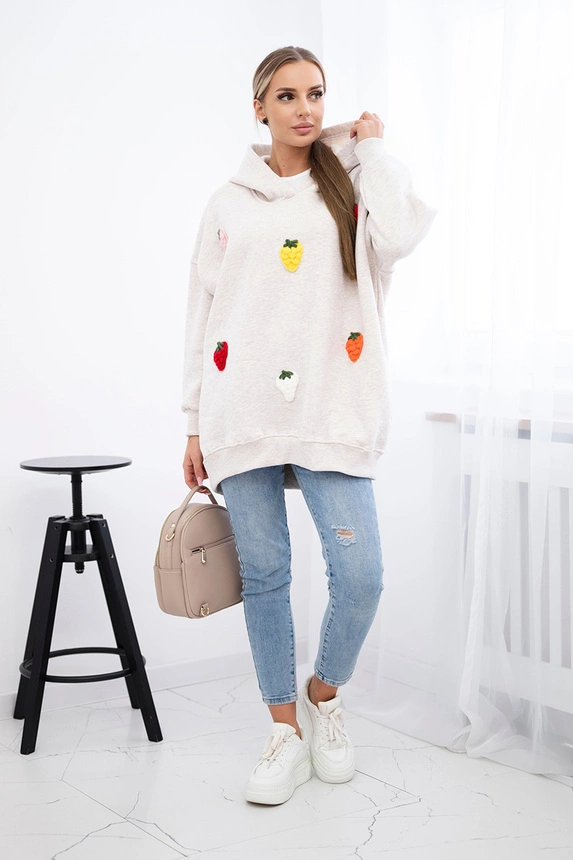 Bluza ocieplana z motywem truskawek , Beżowy Melanż Uniwersalny , Bluzy , TR , pol_pm_Bluza-ocieplana-z-motywem_21 , 9629 Bluzy Discount-30 Live 15.11.2023 Odzież Damska Rabat20 Wszystkie Produkty