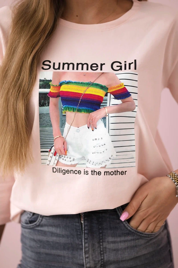 Bluzka z nadrukiem Summer Girl , pudrowy róż uniwersalny , Bluzki , TR , pol_pm_Bluzka-z-nadrukiem-Summer_7_c3d67a82-c00e-420a-a988-6bbcea098dc4 , 66787 Bluzki Odzież Damska Promocja Wszystkie Produkty