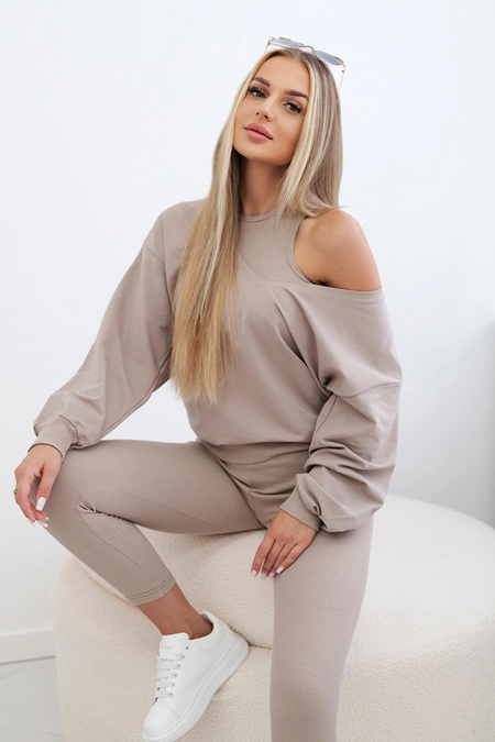 Komplet 3-częściowy bluza + top + legginsy , Ciemny Beżowy Uniwersalny , Komplety , TR , pol_pm_Komplet-3-czesciowy-bluza_4 , 9441 Discount-30 Komplety Odzież Damska Rabat20 Wszystkie Produkty