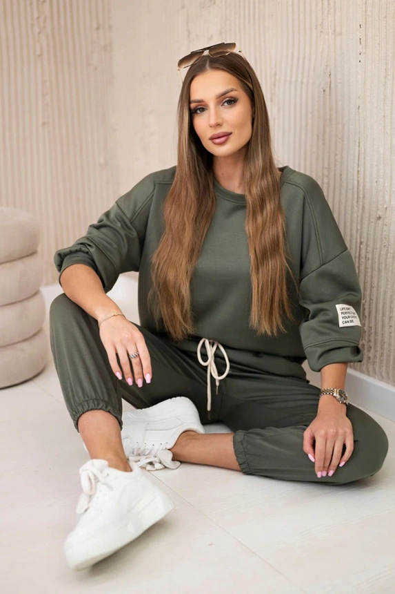 Komplet bluza + spodnie masełko , khaki uniwersalny , Komplety , IT , pol_pm_Komplet-bluza-spodnie-mas_3bdf95fd-366f-48eb-8e01-2418caf66639 , 7065P Komplety Odzież Damska Wszystkie Produkty